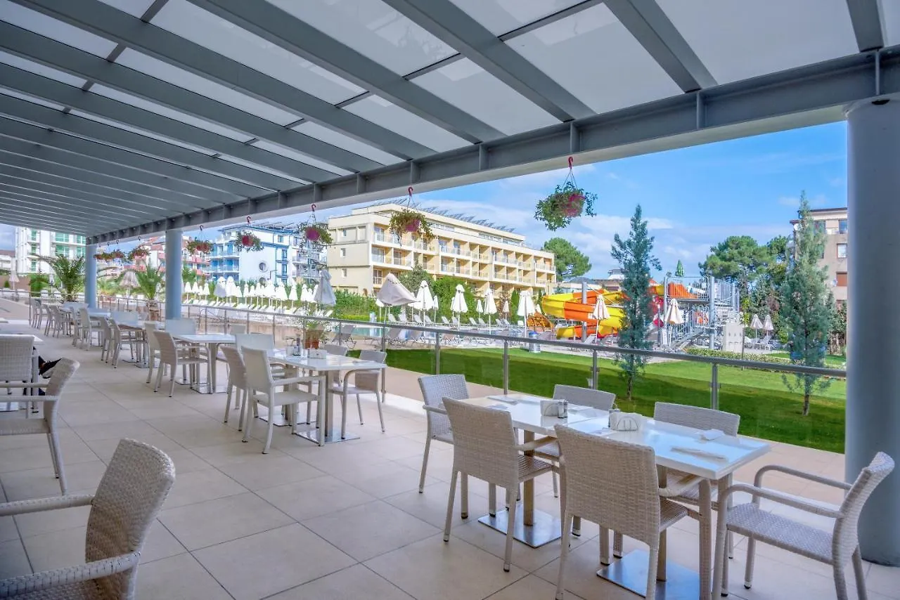 Belvedere Hotel Primorsko 5*,